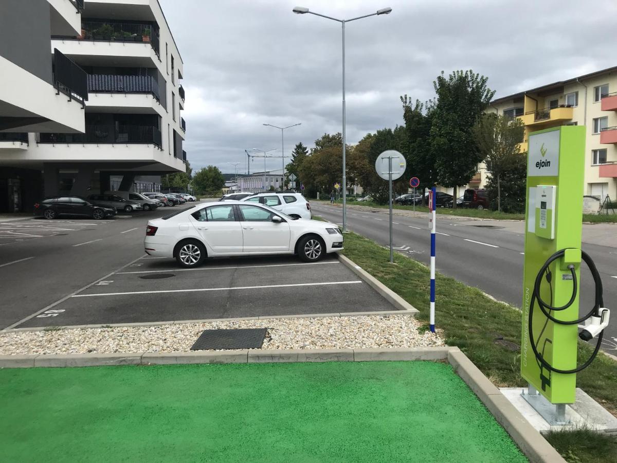 Apartman Greenbay Golf Trenčín Exteriér fotografie